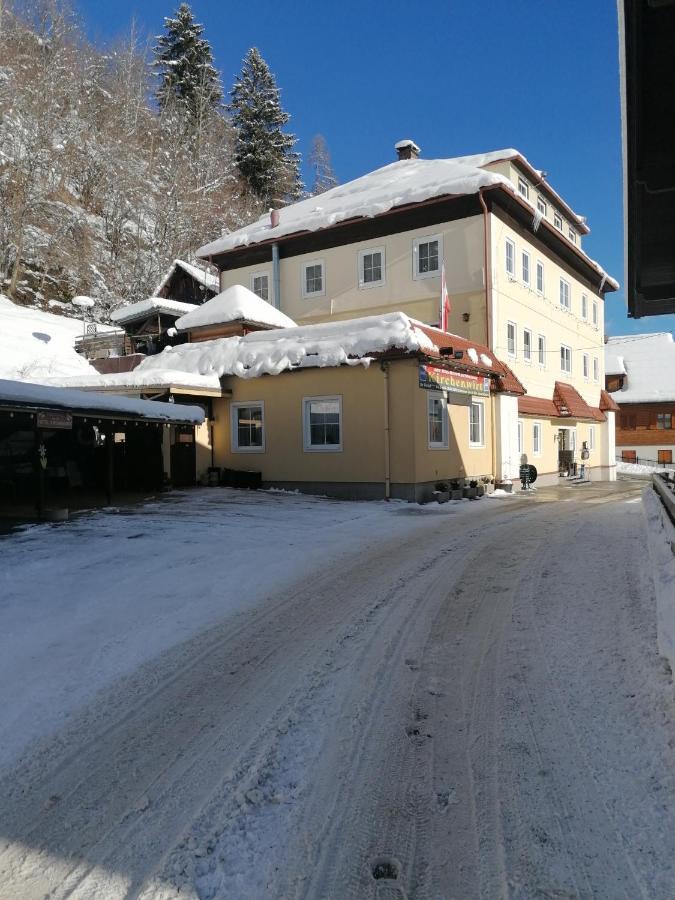 Hotel Kirchenwirt 바트키르히하임 외부 사진