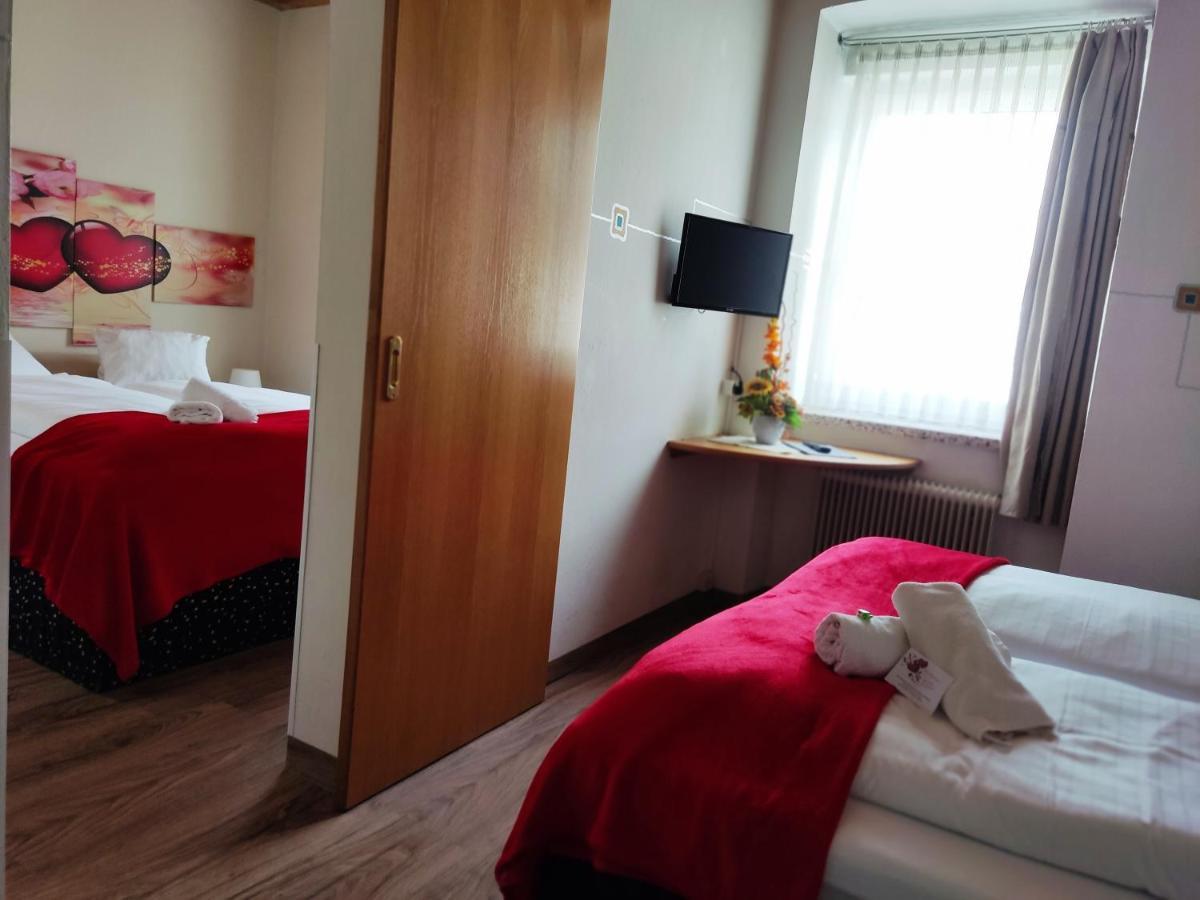 Hotel Kirchenwirt 바트키르히하임 외부 사진