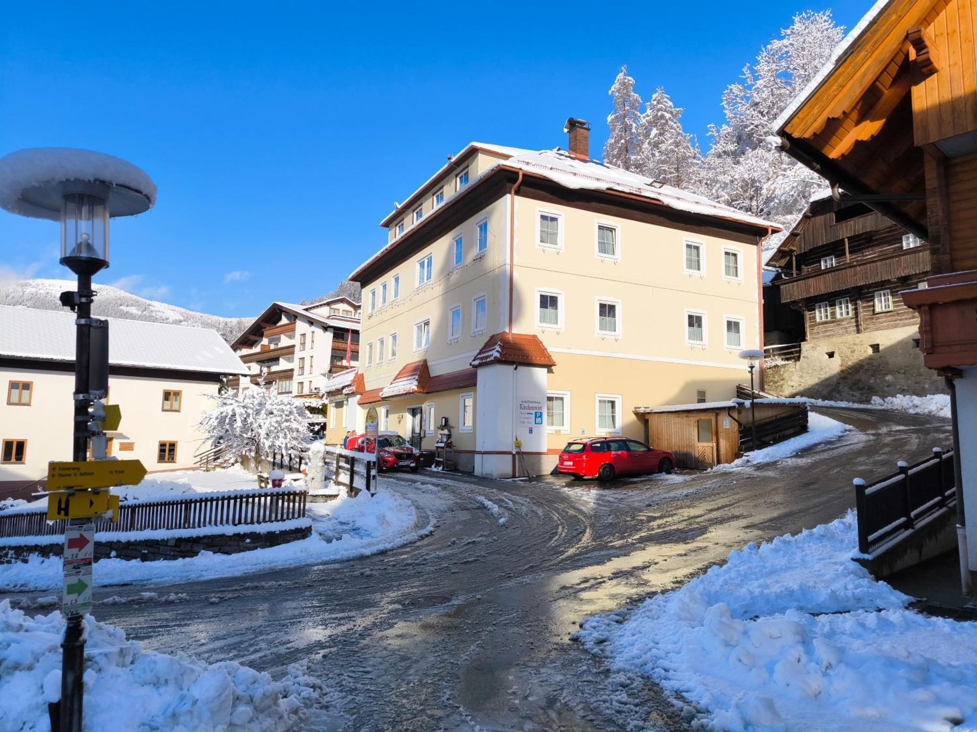 Hotel Kirchenwirt 바트키르히하임 외부 사진