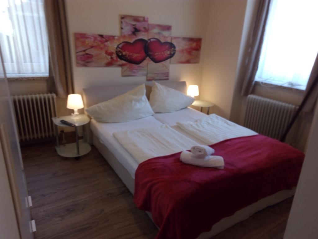 Hotel Kirchenwirt 바트키르히하임 외부 사진